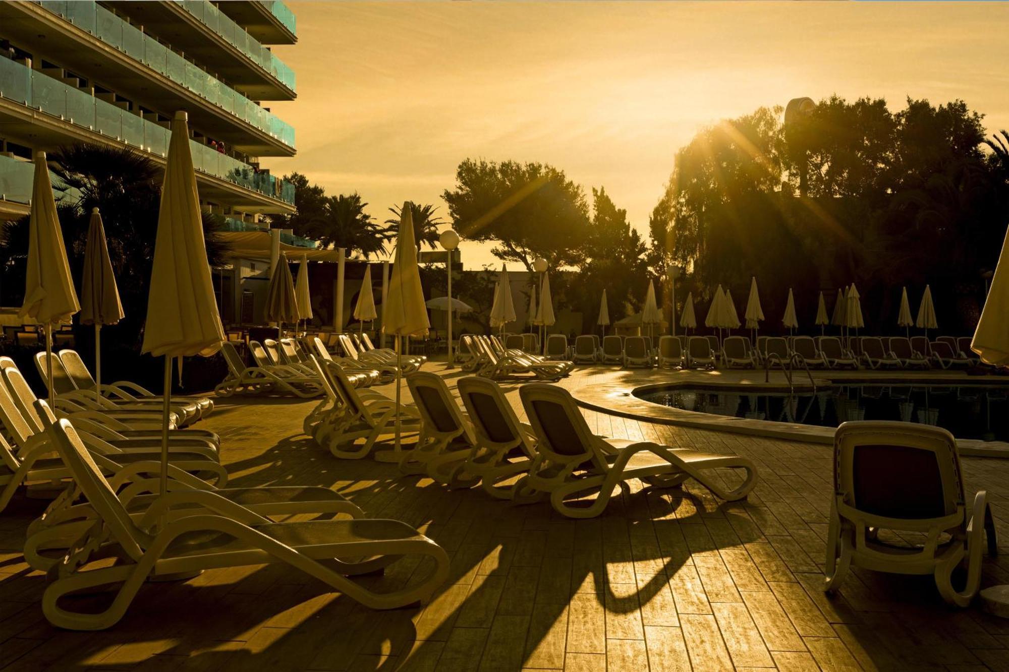Thb Sa Coma Platja Hotel Exterior photo